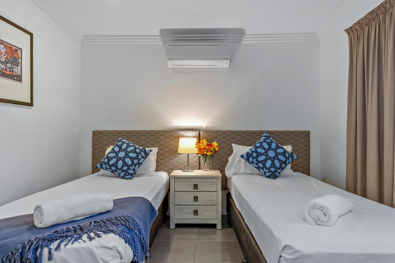 Hilltop Views - Cannonvale Airlie Beach Exterior photo